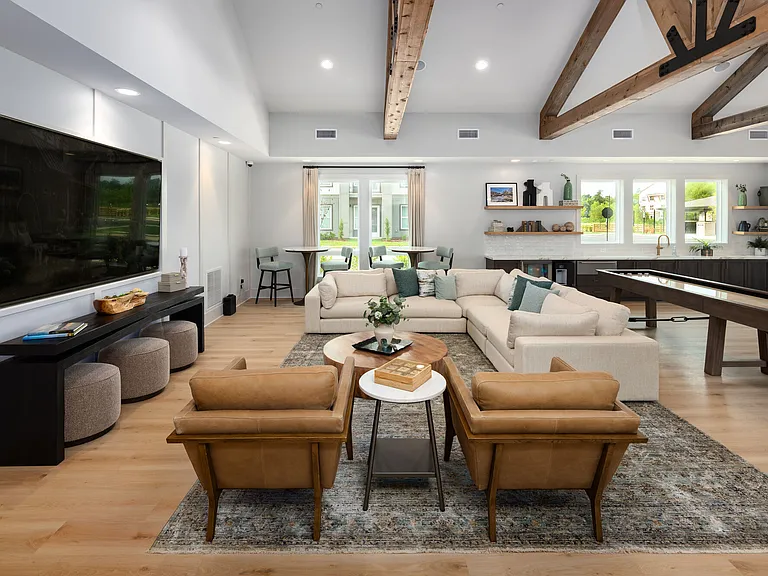 NOVEL Manchester Farm — Photo 10