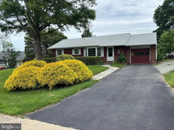 407 Pearl St, Rising Sun, MD 21911
