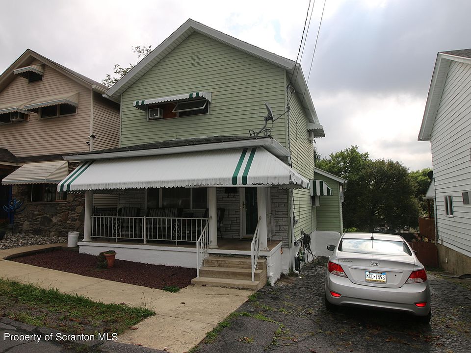 1st image of 123 S Everett Ave
