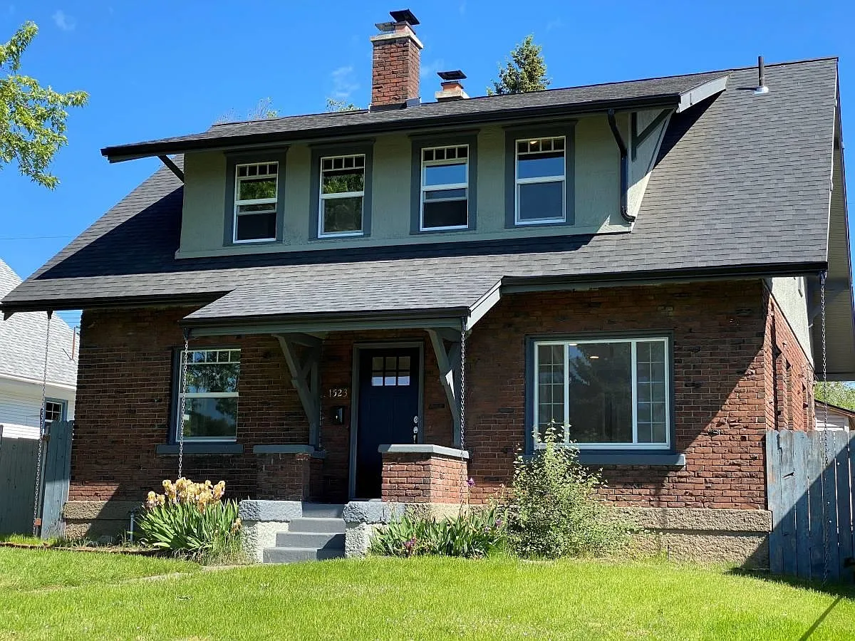 6 bed, $3,600 — Photo 1