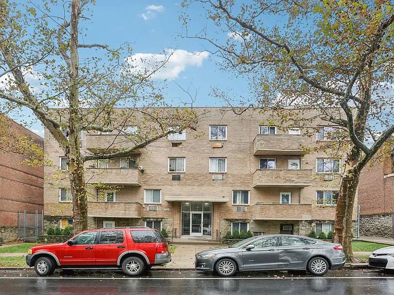 Mandela Apartments — Photo 25