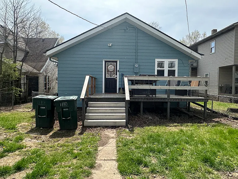 1110 W North St — Photo 16