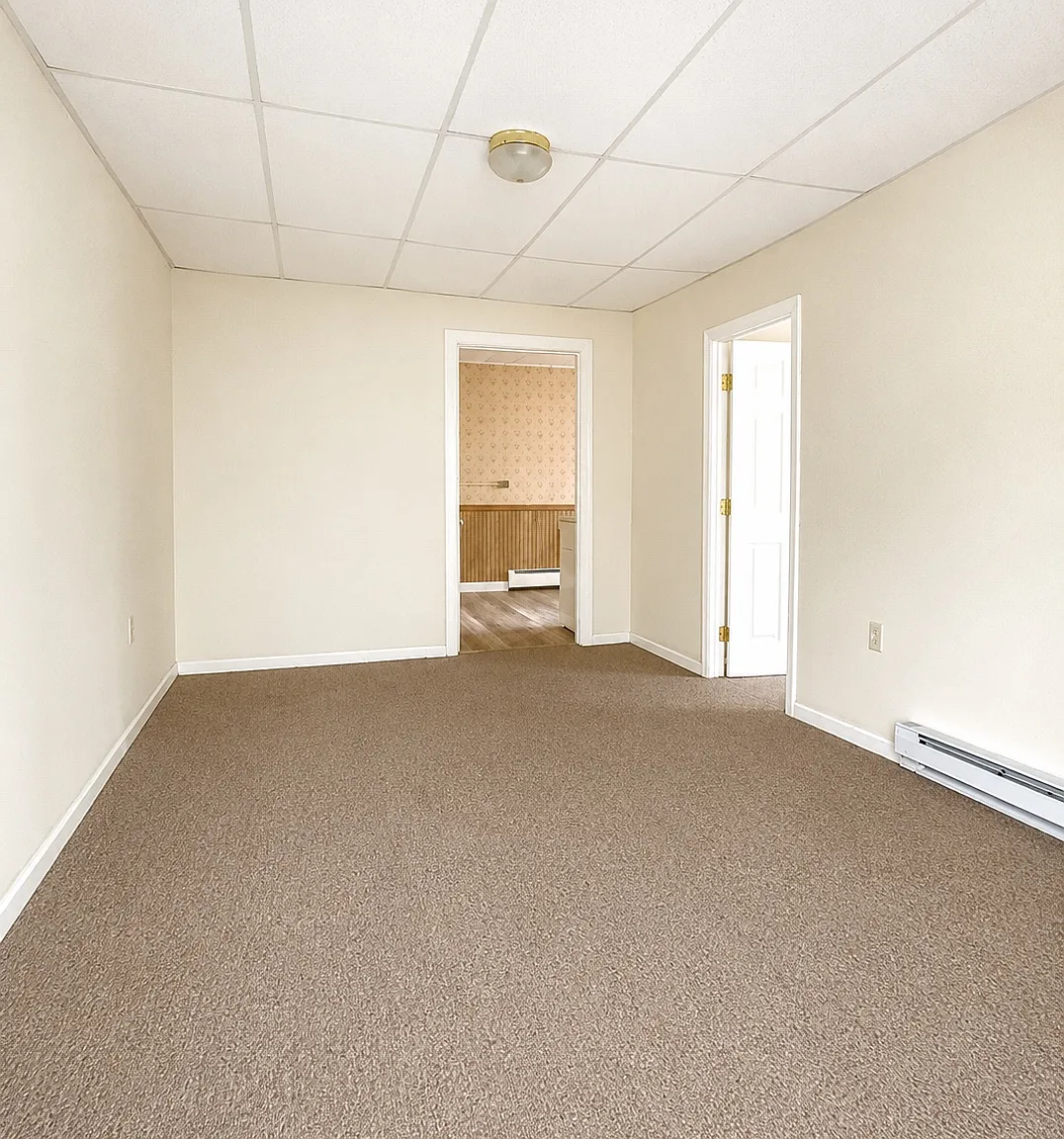 1 bed, $950 — Photo 1