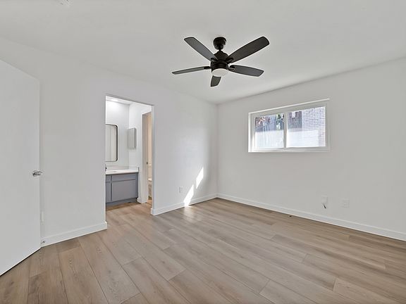 3rd image of 813 Panay Way Dr