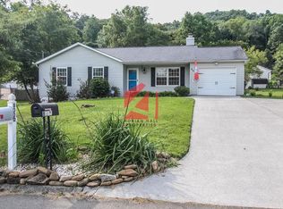 8000 Wiebelo Dr, Knoxville, TN 37931