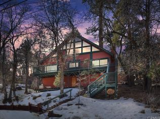 807 Villa Grv, Big Bear, CA 92314