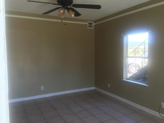 3rd image of 400 Avenue B APT A