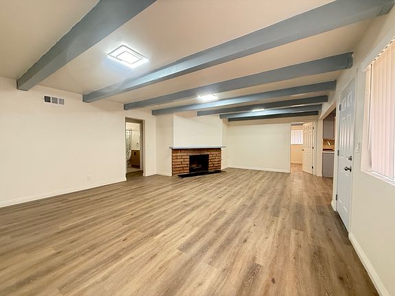 5th image of 4642 Canoga St #A