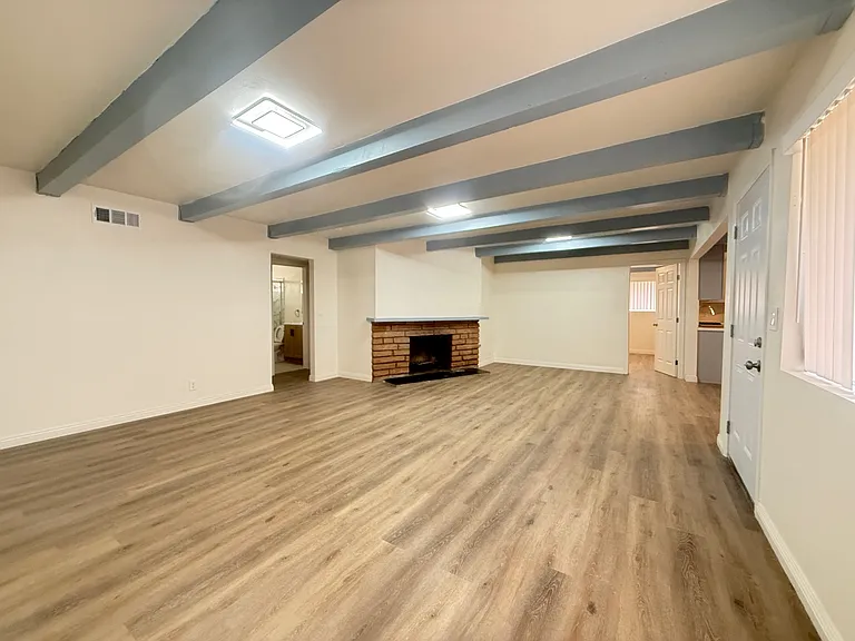 4642 Canoga St #A — Photo 5