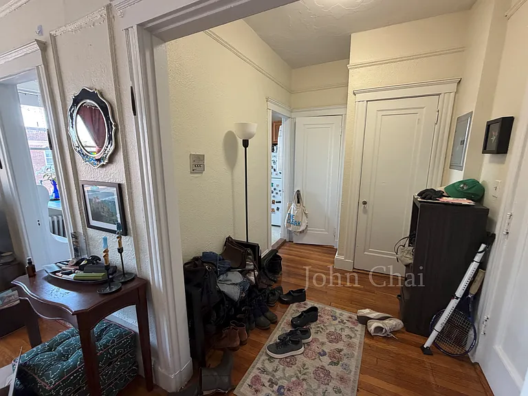 70 Chiswick Rd #9 — Photo 23