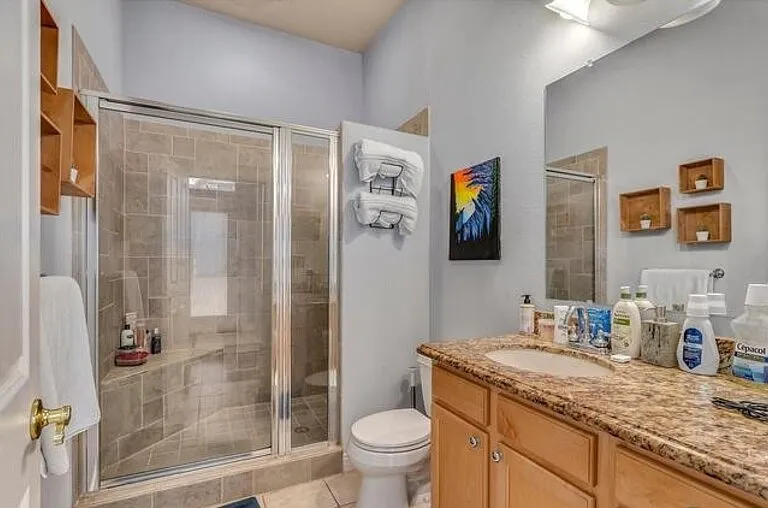 2902 Irving St — Photo 9