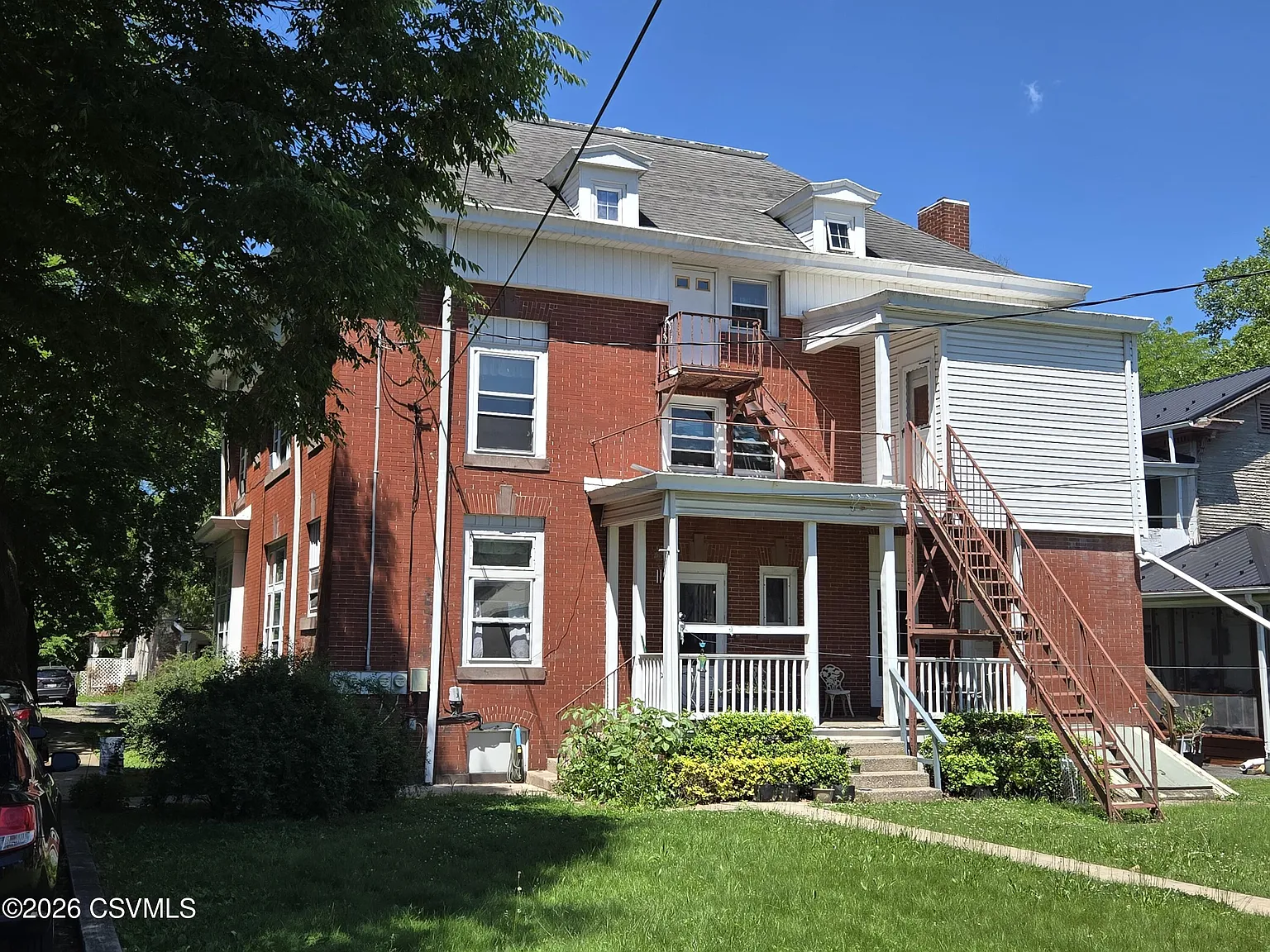 2 bed, 1376 sqft, $1,100 — Photo 2