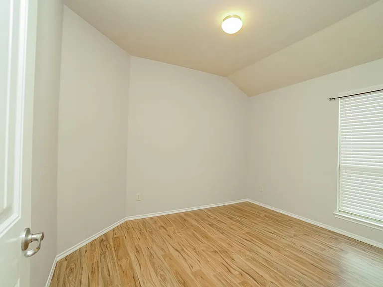 5236 Bear Valley Dr — Photo 17