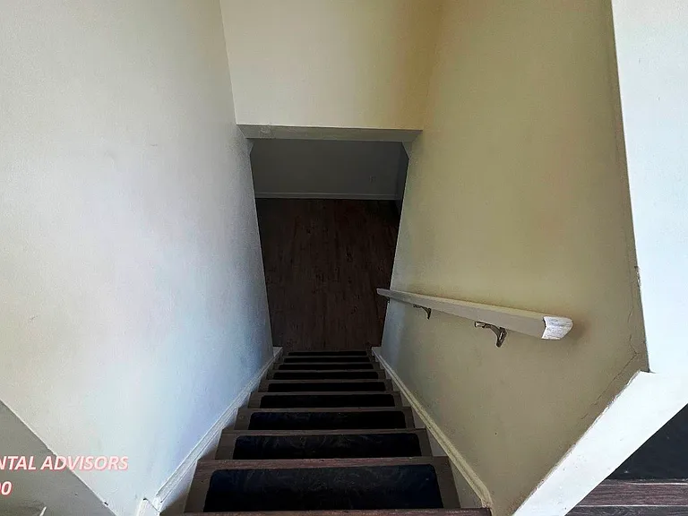 8125 83rd Ave NW #BASEMENT — Photo 8