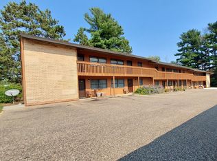2 Bedroom 1 Bath Apartment, Hudson, WI 54016