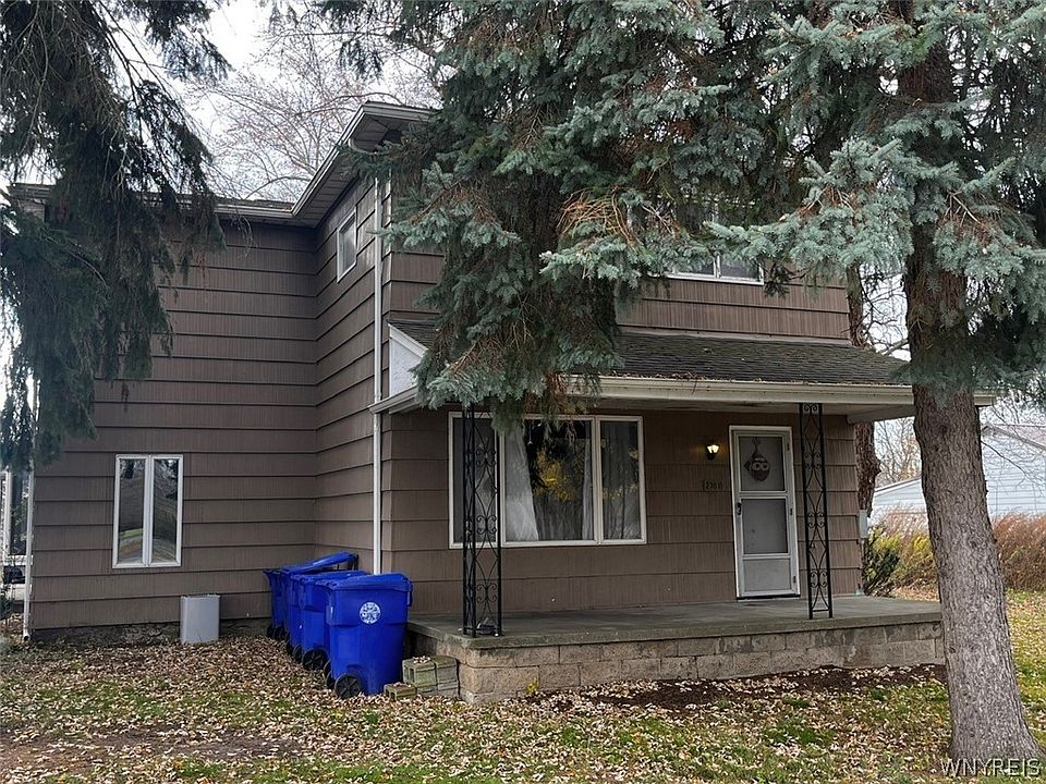 1st image of 2701 Clinton St