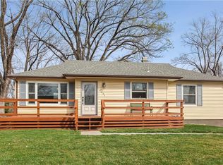 4251 N Cypress Ave, Kansas City, MO 64117