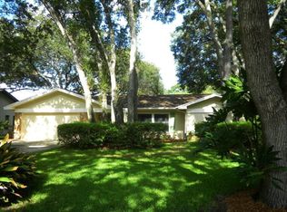 173 Mayfair Cir W, Palm Harbor, FL 34683