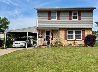 103 Cherokee Ln, Fort Madison, IA 52627