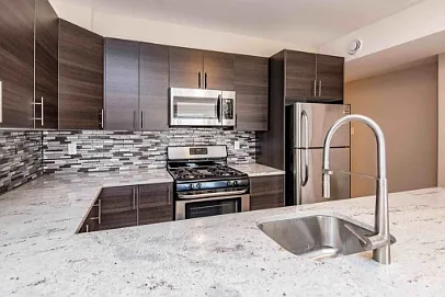 133 Sweetland Ave #1 — Photo 3