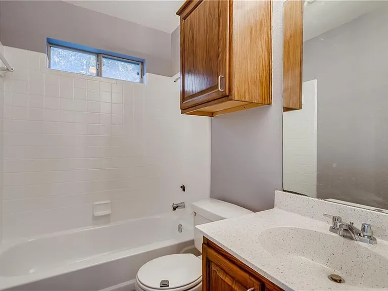 1804 Whirlwind Trl — Photo 18