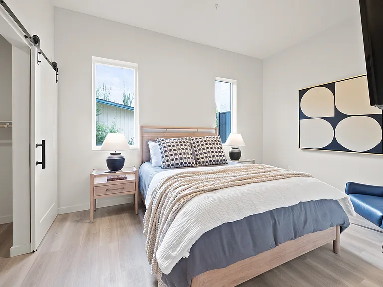 7044 SW Gonzaga St #102 — Photo 6