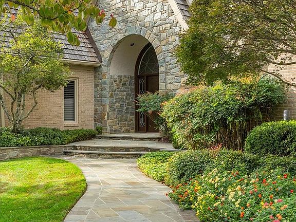 2nd image of 8917 Harvest Square Ct