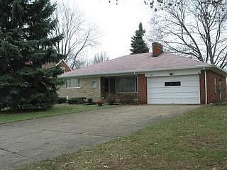 1st image of 21255 Seabury Ave