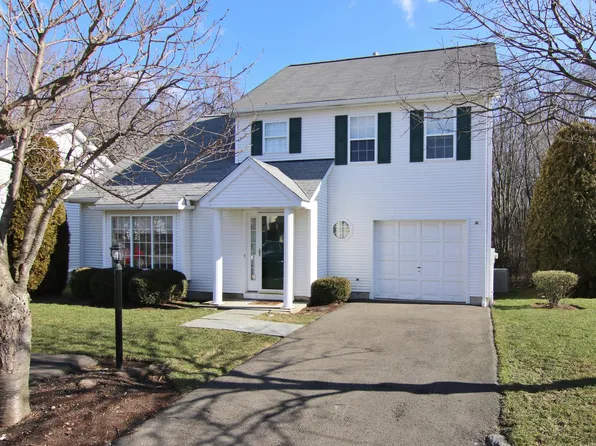 95 Intervale Rd, Stamford, CT 06905