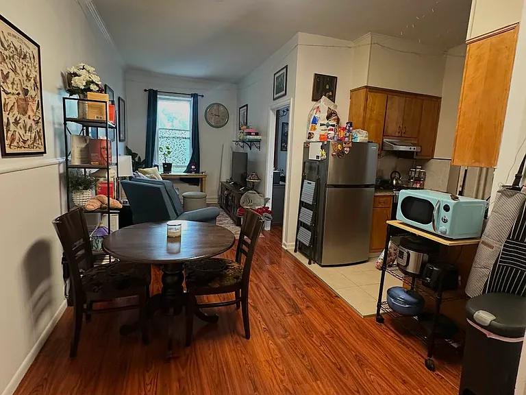 24-32 31st St #1R — Photo 7