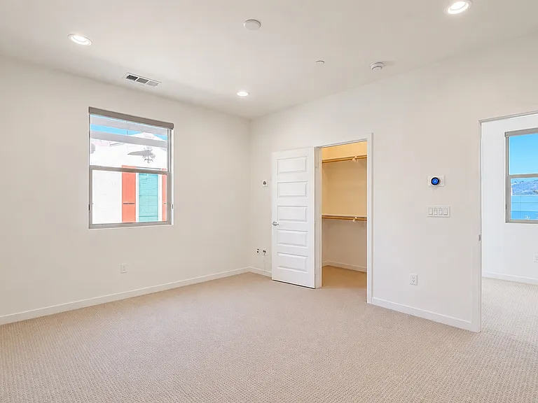21000 Cornerstone Dr — Photo 9