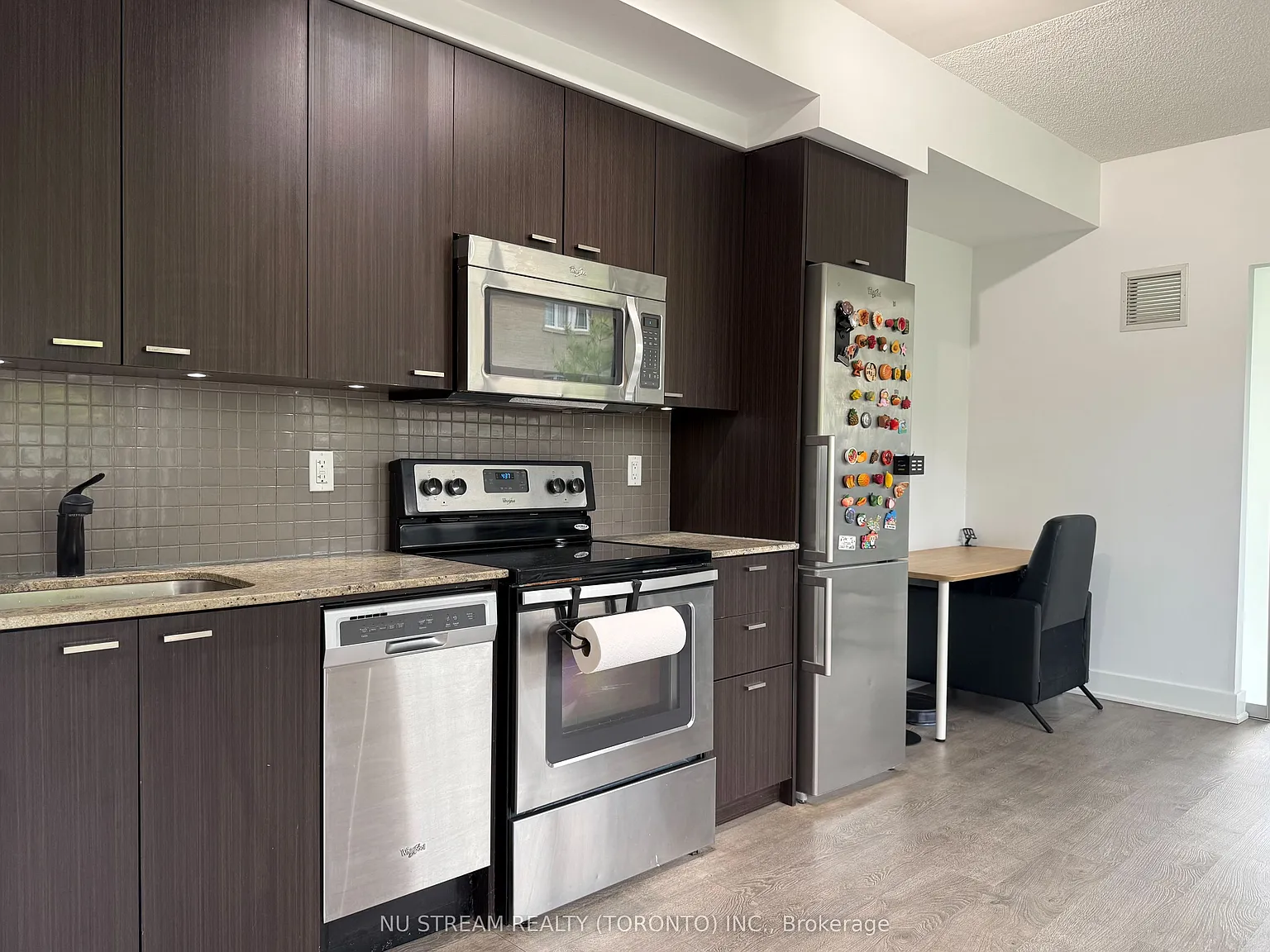 1 bed, $2,100 — Photo 4