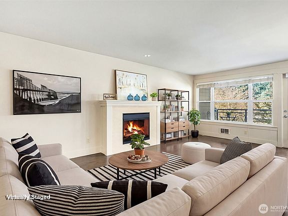3rd image of 22910 90th Avenue W #B305