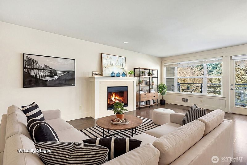 3rd image of 22910 90th Avenue W #B305