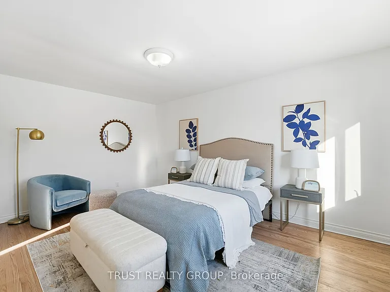 9 Del Ria Dr — Photo 17