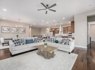 8440 Rush Creek Ave, Littleton, CO 80125