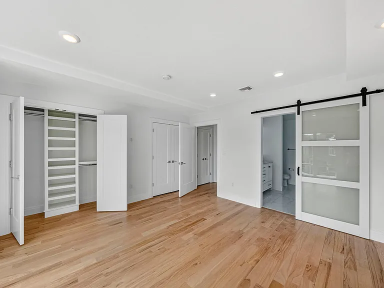 211B Slocum Way — Photo 19