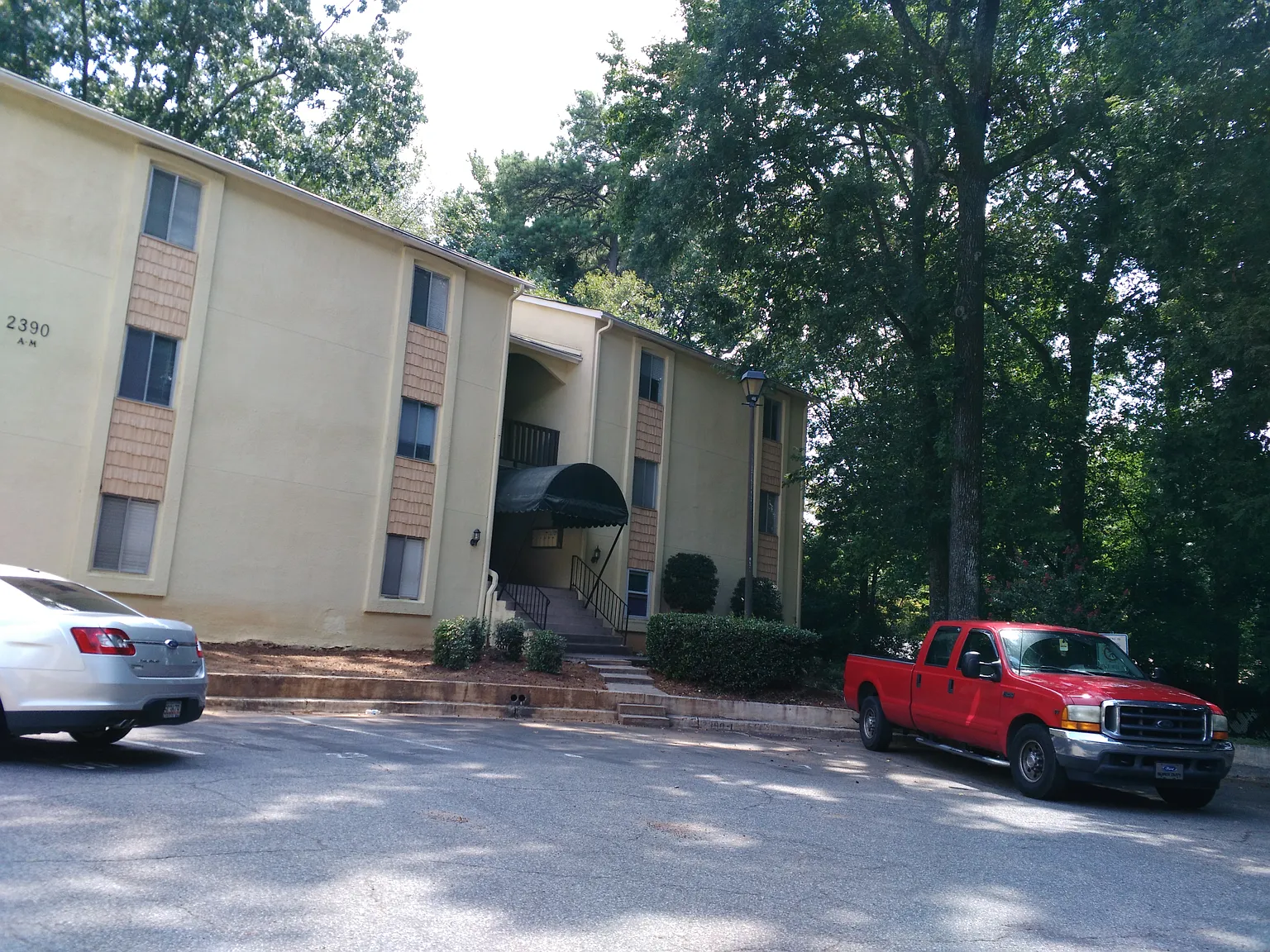 2390 Lawrenceville Hwy Unit M photo 1