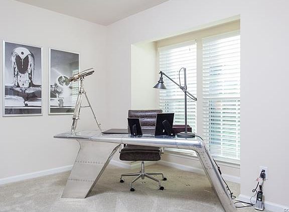 2nd image of 2204 Liesfeld Pkwy #2204