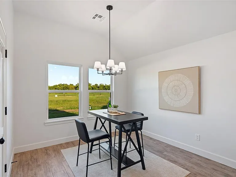 5008 Misty Wood Ln — Photo 16