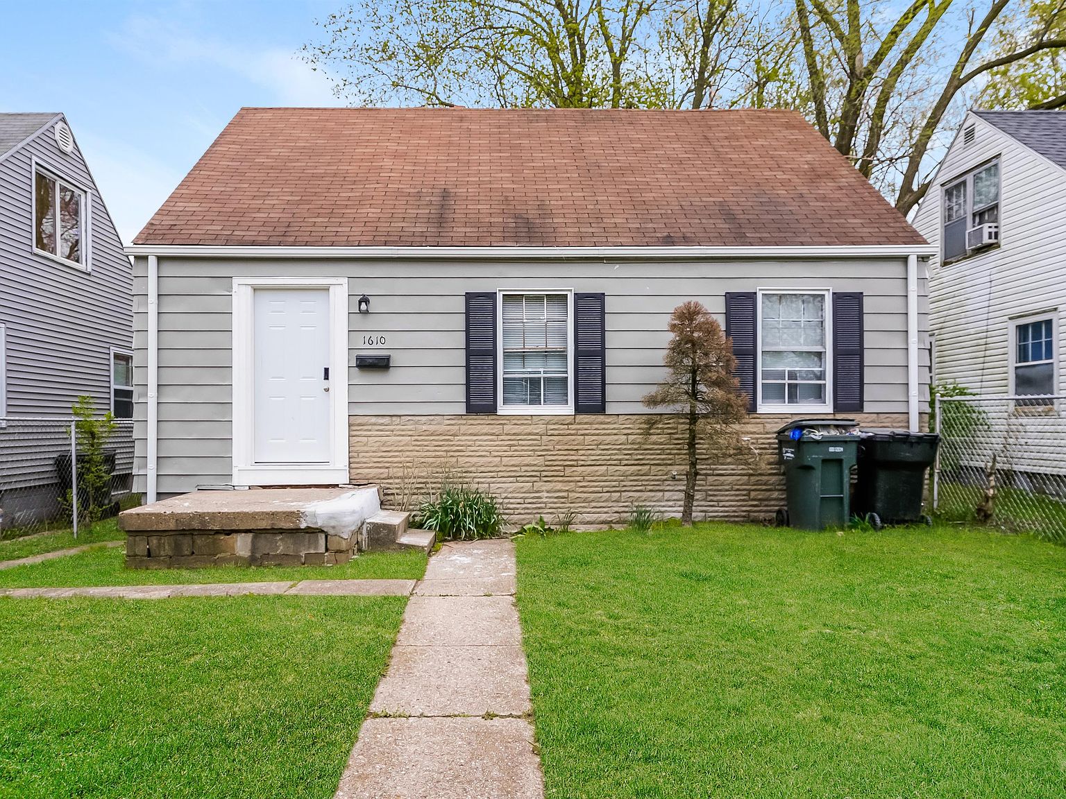 1610 N Johnson St, South Bend, IN 46628 | Zillow