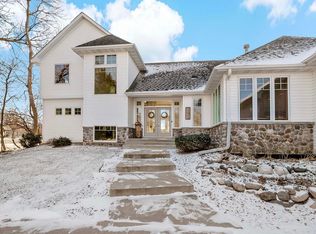 8806 Telford Xing, Minneapolis, MN 55443