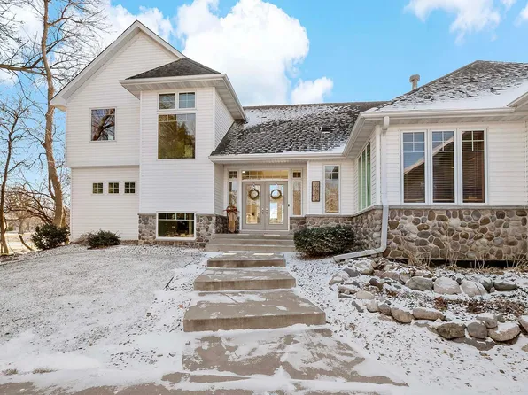 8806 Telford Xing, Minneapolis, MN 55443