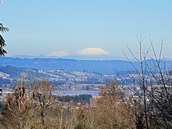 3rd image of 18326 SW Salmonberry Dr