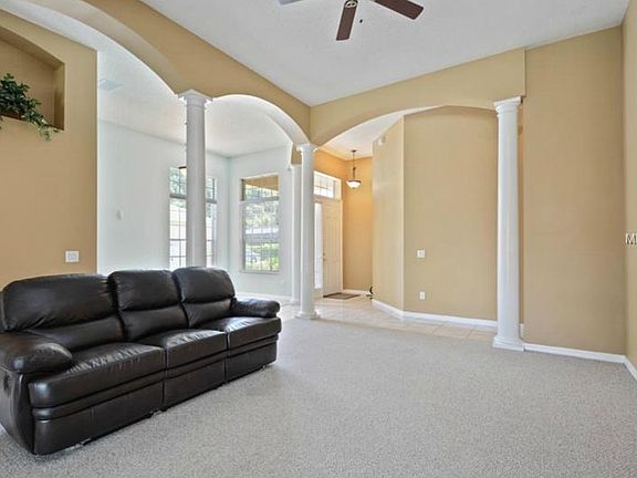 4th image of 319 Largovista Dr