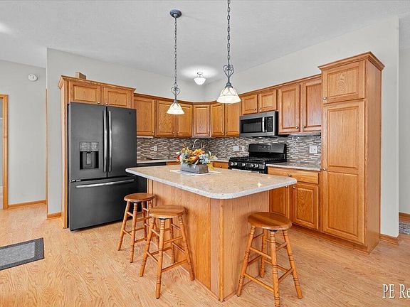 3rd image of 1129 Kensington St NW