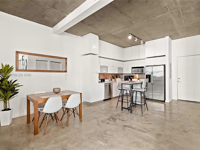 234 NE 3rd St #1704 — Photo 5
