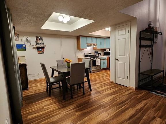 4th image of 1732 Blueberry Dr NE