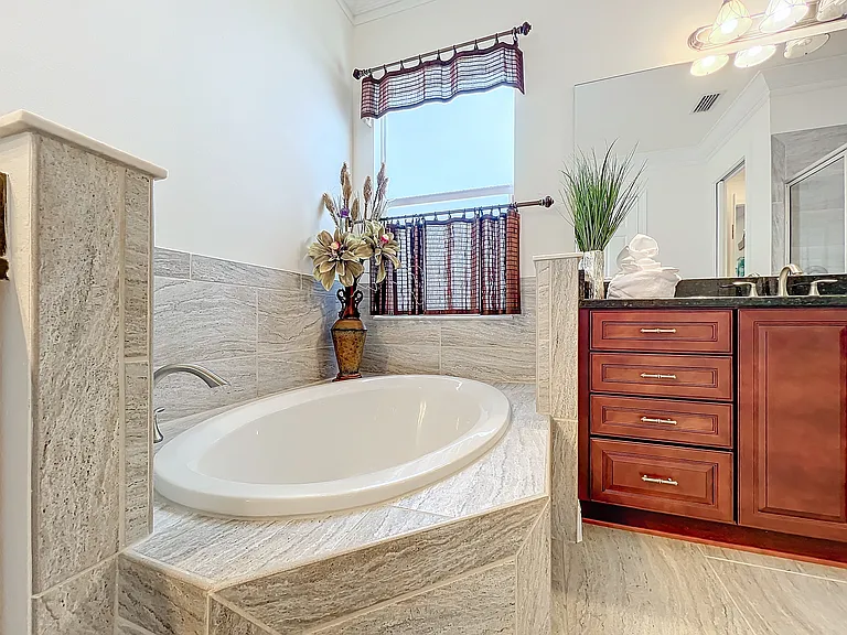 5310 Swift River Ct — Photo 50
