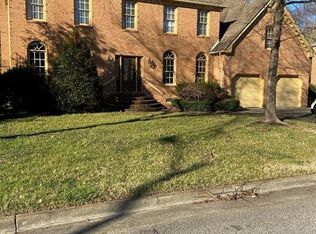 220 White Dogwood Dr, Chesapeake, VA 23322